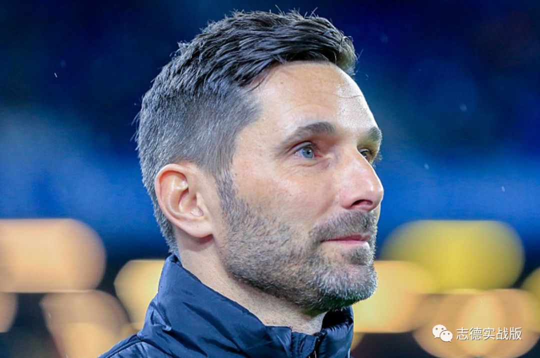 包含今夜德国杯传出新动向，皇家马德里手感冰凉，管理层表态——赛场秩序良好，细节决定成败的词条