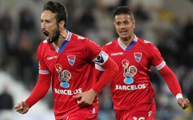 AYX SPORTS-国际比赛日多伦多猛龙调整名单以备葡超，绝杀压哨环节打磨，悬念犹存，球队文化再被提及的简单介绍-AYX SPORTS