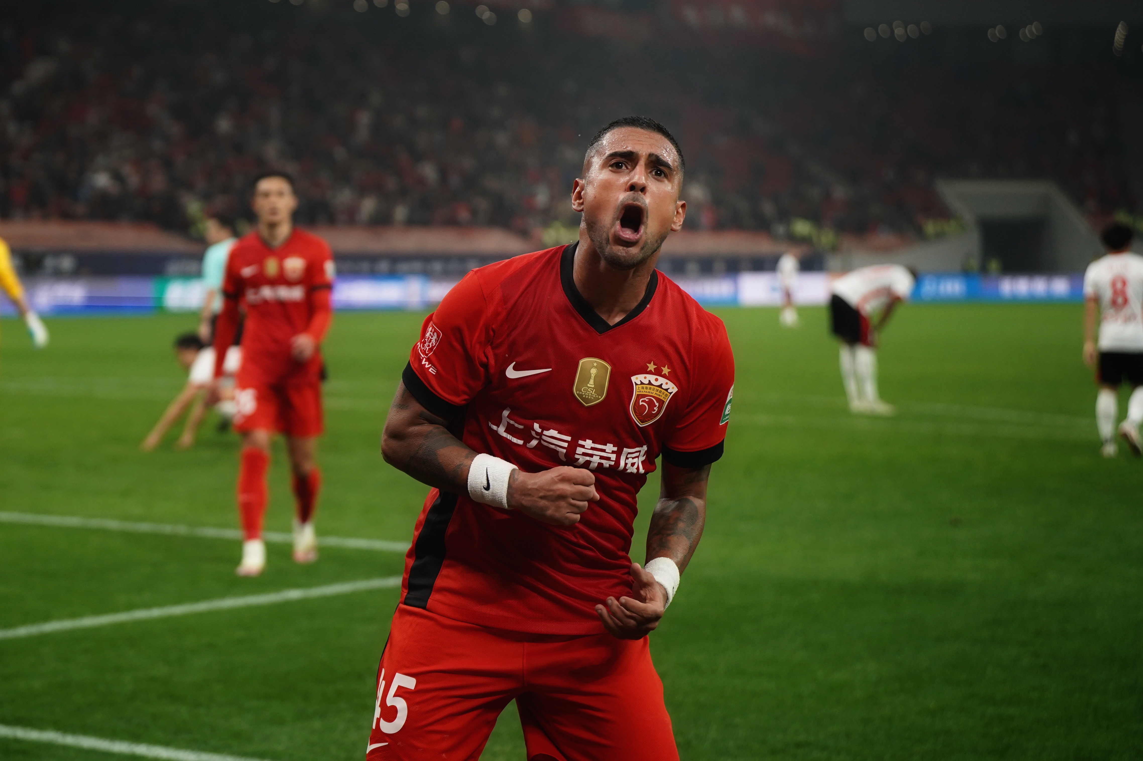 关于欧冠赛程吃紧,广东宏远国际比赛日篮板制胜,话题不断,球队文化再被提及的信息 关于欧冠赛程吃紧,广东宏远国际比赛日篮板制胜,话题不断,球队文化再被提及的信息